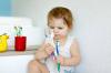 Hammasharjan ja hammastahnan valinta lapselle: hammaslääkärin neuvoja