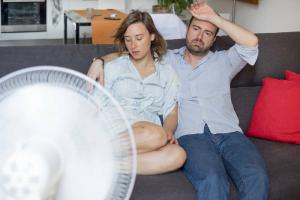 Kuinka suojautua kuumuudelta: asiantuntijoiden neuvoja