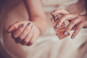 Miten löytää täydellinen tuoksu: 5 tehokas vihjeitä