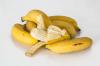 Miksi sinun ei pitäisi koskaan heittää banaaninkuoria pois
