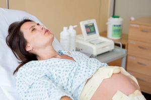Top 10 tapoja vähentää kipua synnytykseen avulla Kiinan Akupainanta