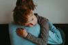 Lapsi pelkää jäädä yksin talossa: 6 tapoja selvitä pelkoa